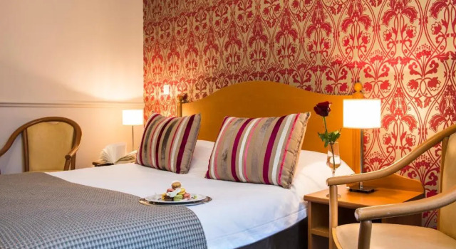 Номер Economy Hôtel Le Royal Promenade des Anglais