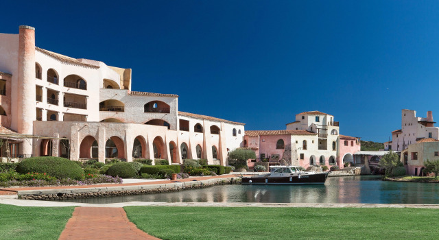 Cala di Volpe, a Luxury Collection Hotel, Costa Smeralda, จอง โรงแรม ปอร์โตแชร์โว Emerald Coast