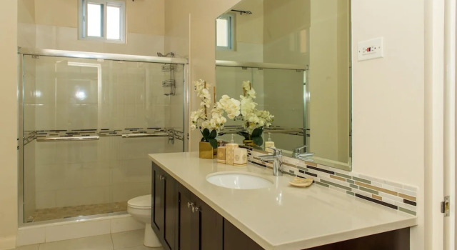 Апартаменты Luxury City Ridge Luxury 2 Bedroom