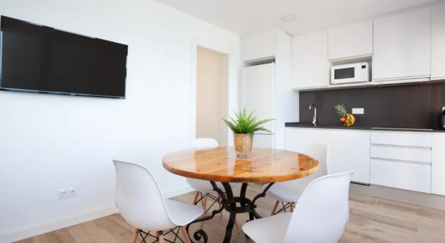 Апартаменты La Cala Beach Deluxe Apartments