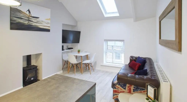 Апартаменты The Surfer's Loft Apartment