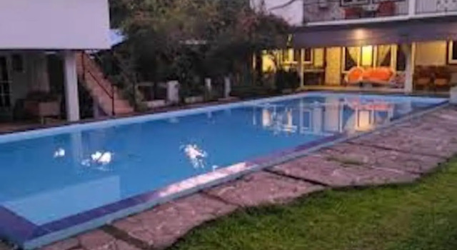 Villa Yosky Bogor, Buchen Sie Villa Villen in Sawah, Villa