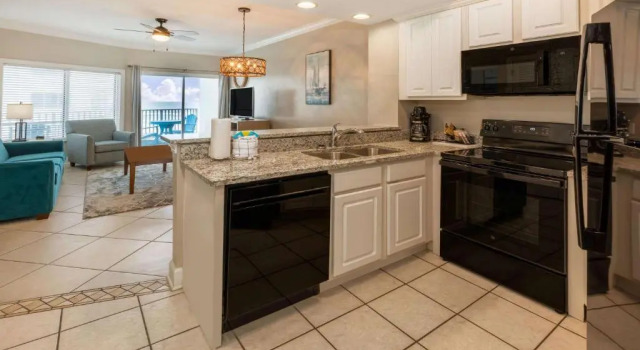 Двухместные апартаменты c 1 комнатой с видом на океан Palm Beach Resort Orange Beach a Ramada by Wyndham
