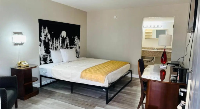 Номер Deluxe Branson Victorian Inn