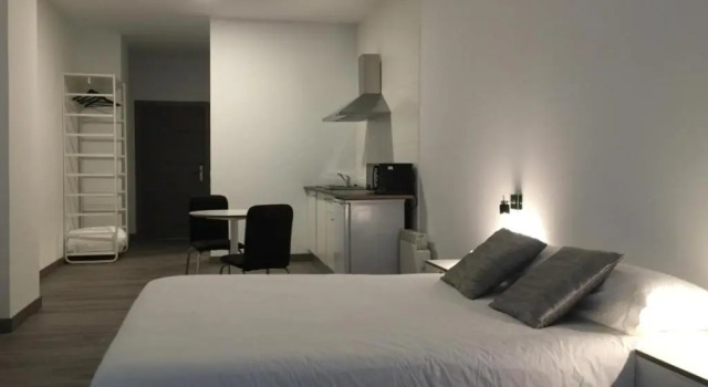 Room and Kitchen Bilbao
