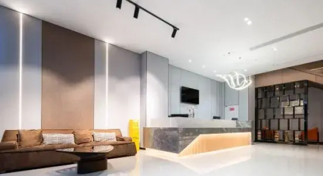 St. Regis Light Luxury Hotel (Yellow Crane Tower Zhongnan University of Economics and Economics), Prenota Hotel Hotel a Hubei con parcheggio, Parcheggio