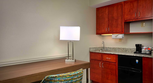 Двухместный люкс c 1 комнатой Hampton Inn Goldsboro