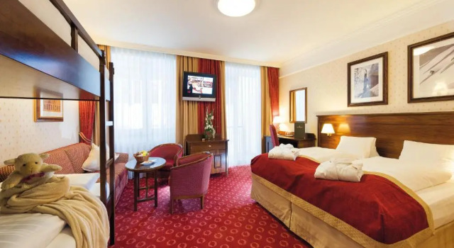 Семейный номер Comfort Hotel Salzburger Hof