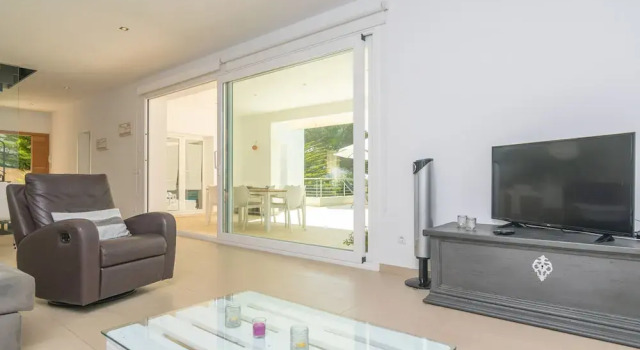 Carritx With 4 Bedrooms and 4 Bathrooms, Book Villa Capdepera Majorca