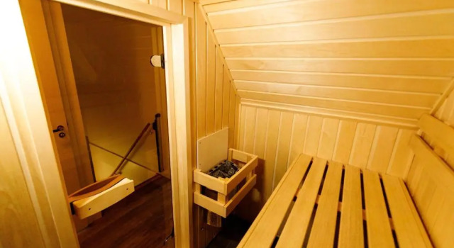 Коттедж с 4 комнатами Waterresort Bodelaeke Giethoorn