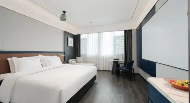 Люкс с балконом Mehood Hotel （Yanshan Longbai Park Branch）