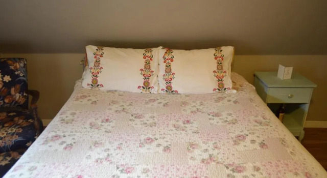 Номер Standard Adams Inn