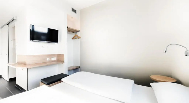 Двухместный номер Standard B&B Hotel München-Trudering