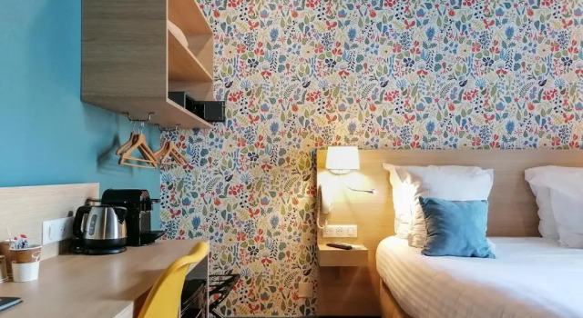 Двухместный номер Standard с видом на внутренний двор Hôtel Du Centre, un hôtel AMMI