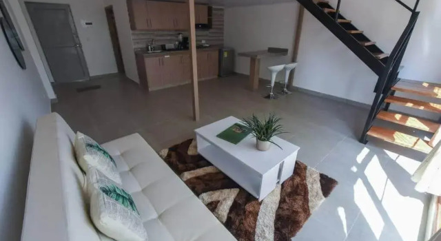 303-APARTAESTUDIO DUPLEX EN GRANADA PARA estrenar, Забронировать Отель Отели Кали с парковкой, рядом с Las Tres Cruces Hill, Парковка
