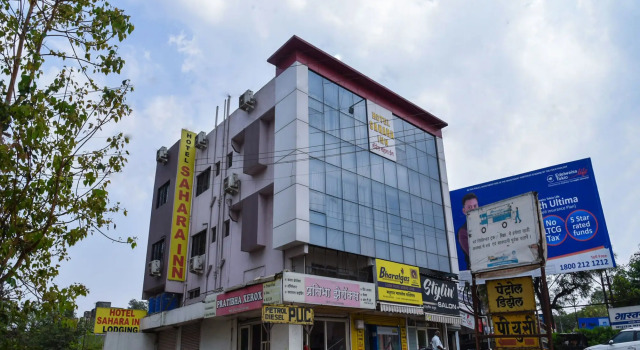 OYO 12854 Hotel Sahara Inn