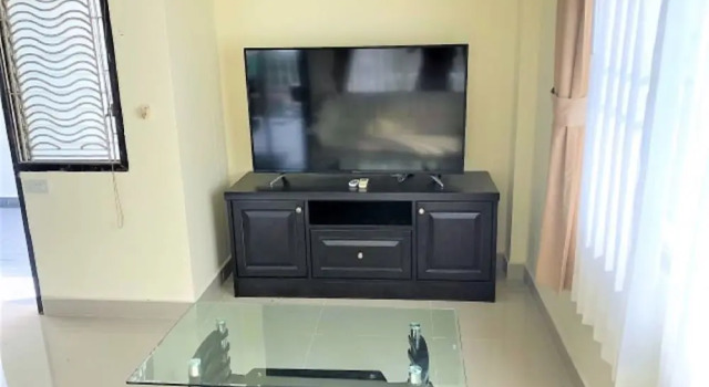 Студия Large Ground Floor Studio at Baan Suan Lalana
