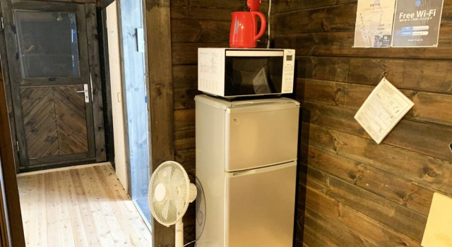 Guest House Air, Book Pension Hoteller i Gishifu Island med parkering, Parkering