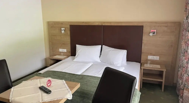 Gasthof Weißkugel, Rezervovat Hotel Hotely v Tyrolsko se snídaní, Snídaně