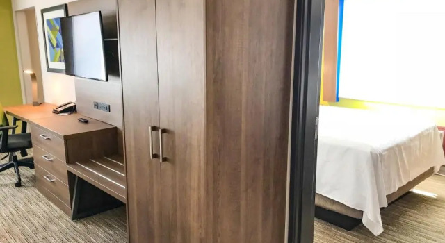 Люкс с 2 комнатами Holiday Inn Express & Suites Lubbock West by IHG