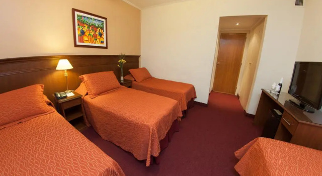 Четырёхместный номер Standard Ritz Hotel Mendoza