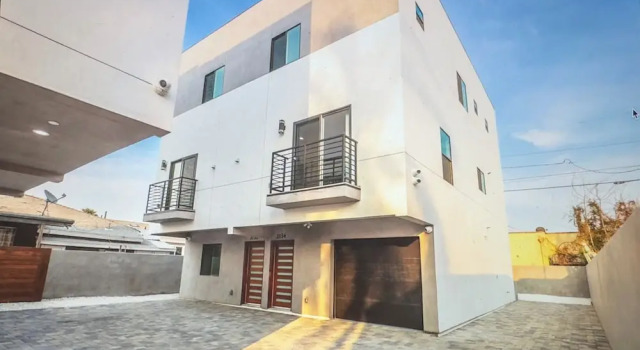 Modern HomeStay