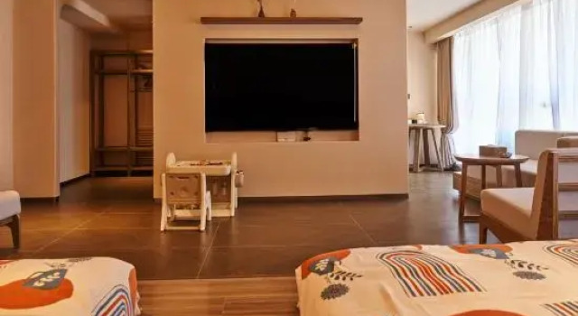 Люкс Deluxe Burqin Cijian Homestay