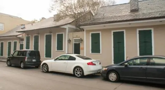 Audubon Cottages, Забронировать Отель Французский квартал Новый Орлеан, рядом с Улица Декатур