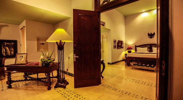 Perhe Sviitti Hotel Tugu Blitar