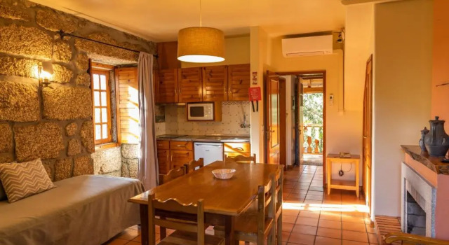 Апартаменты с 2 комнатами Quinta Do Crestelo Aparthotel