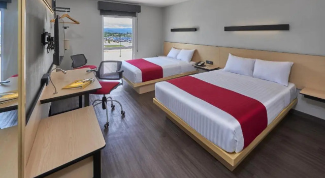 Standart dört kişilik oda City Express by Marriott Comitan