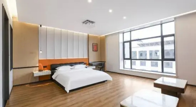Люкс Business Jilin Evergrande Boutique Hotel (Jiangnan Sanya Road)