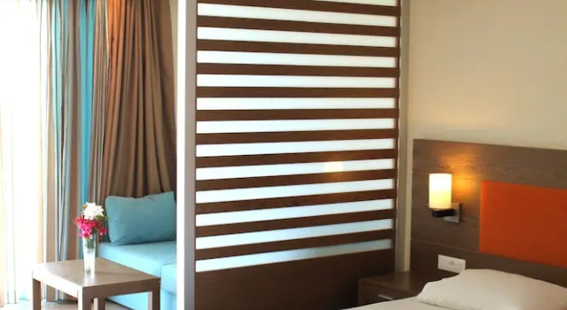 Студия с балконом и с видом на сад Sea Melody Beach Hotel Apartments