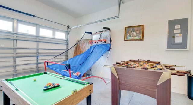 Коттедж Game Room & Community Perks: Davenport Getaway!