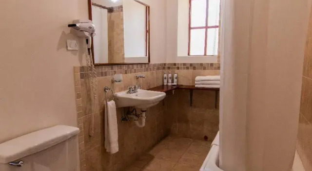 Трёхместный номер Standard Hacienda La Cienega