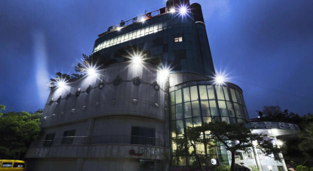 Jumunjin Hotel