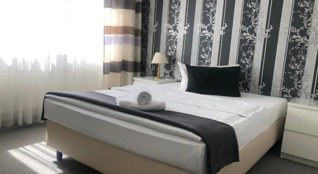 Hotel Royal Hanau, Забронировать Отель Отели земли Гессена 3 звезды, 3*