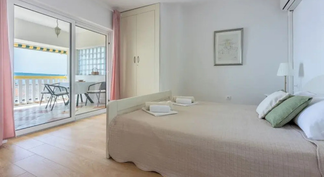 Студия с балконом Apartments Neno