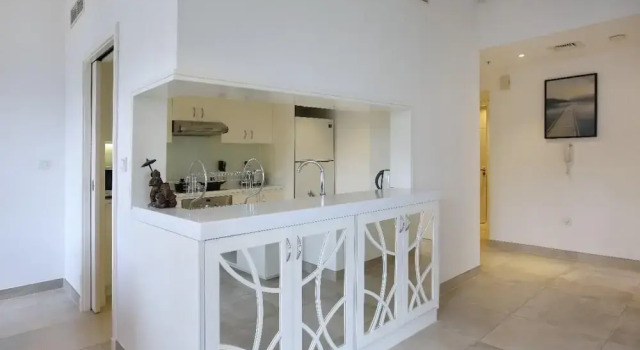Bluewaters Islands Hostel, Забронировать Хостел Дубай Эмират Дубай, рядом с Jumeirah Beach Residence Tram Station 2