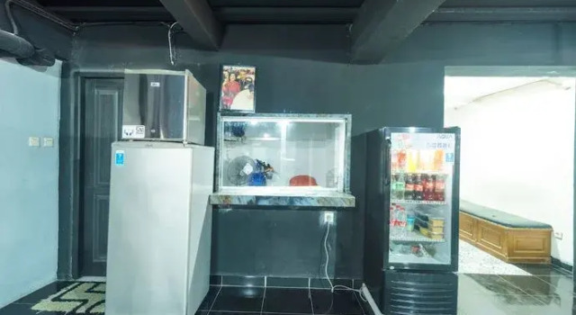 OYO 93133 Hotel Moraja Near Stikes Abdi Nusantara, Rezervovat Hotel Bekasi West Java