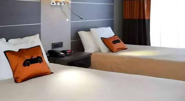 VetteCity Hotel, Rezerwuj Hotel Bowling Green 