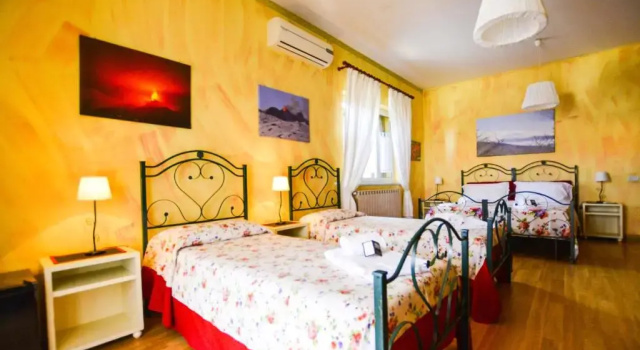 Четырёхместный номер Standard B&B Alfio Tomaselli