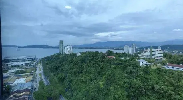 Jesselton Quay Area KK City New Modern by WJ Homestay