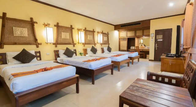 Семейный номер Standard с видом на бассейн Banpu Resort Trat