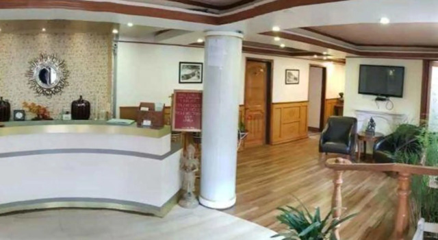 Hotel Sunflower