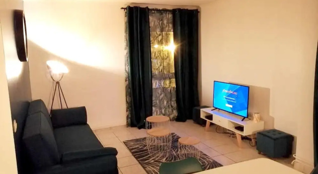 Apartment With 2 Bedrooms in Viry-châtillon, With Furnished Balcony and Wifi
