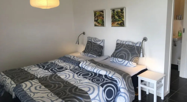 Bed & Breakfast Tistrup, Book Hotel 3-stjernede hoteller i Tistrup, 3*