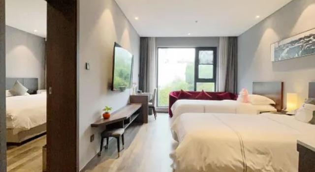 Семейный люкс Suzhou Overseas Chinese Hotel