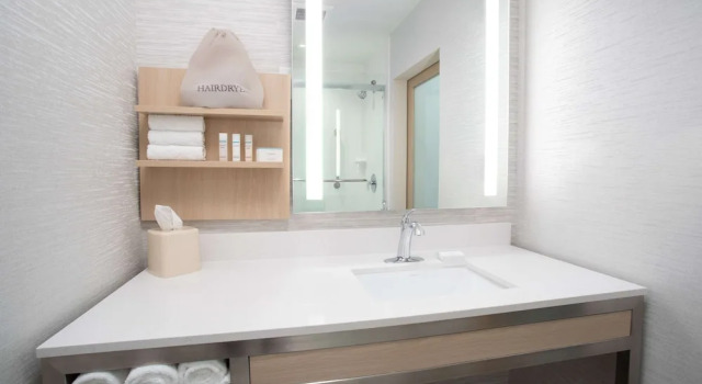 Номер Wellness Hilton Garden Inn Las Vegas City Center