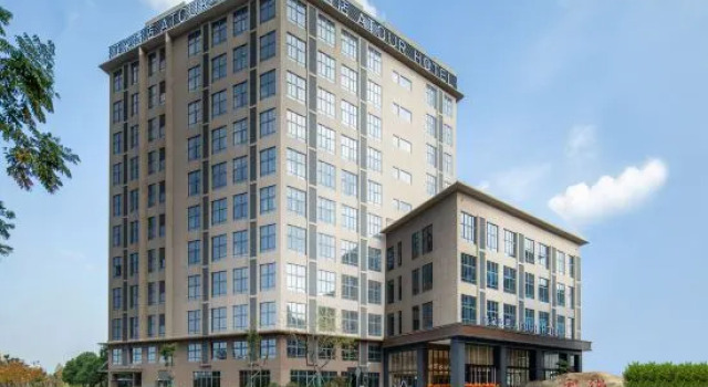 Atour Hotel, Wuxing East New Town, Huzhou, Prenota Hotel Hotel a Huzhou con piscina, Piscina